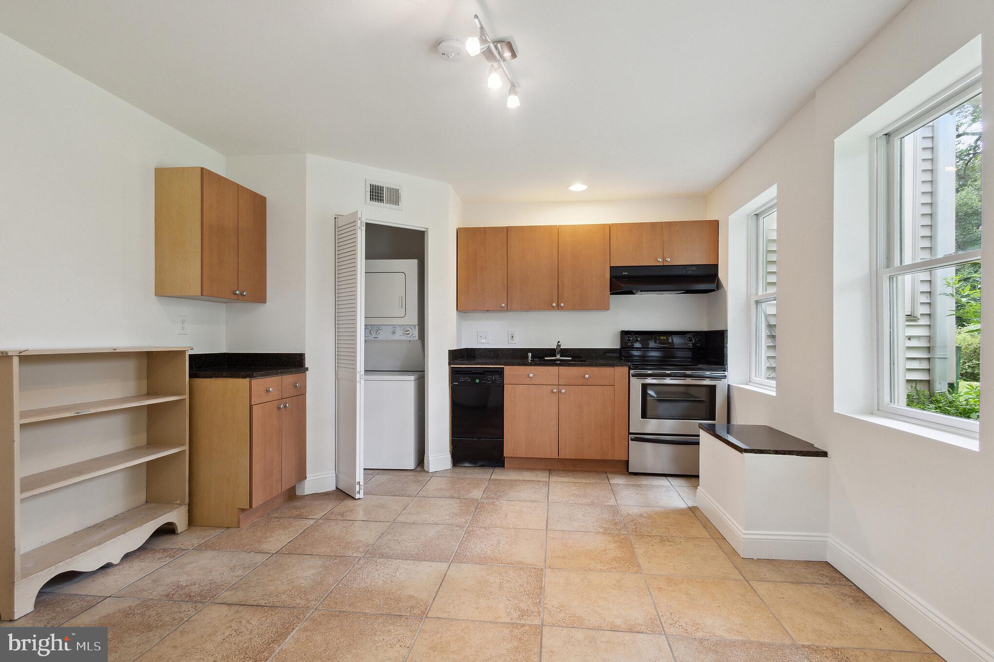 ROCK CREEK HIGHLANDS - Residential