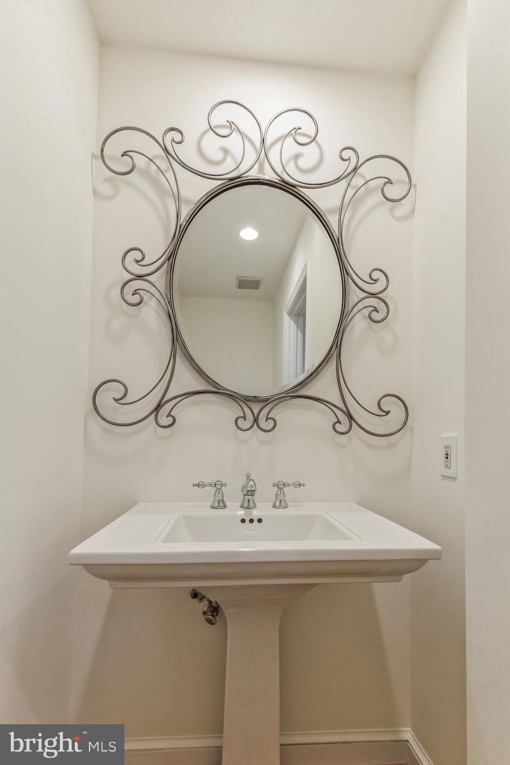 ROCK CREEK HIGHLANDS - Residential