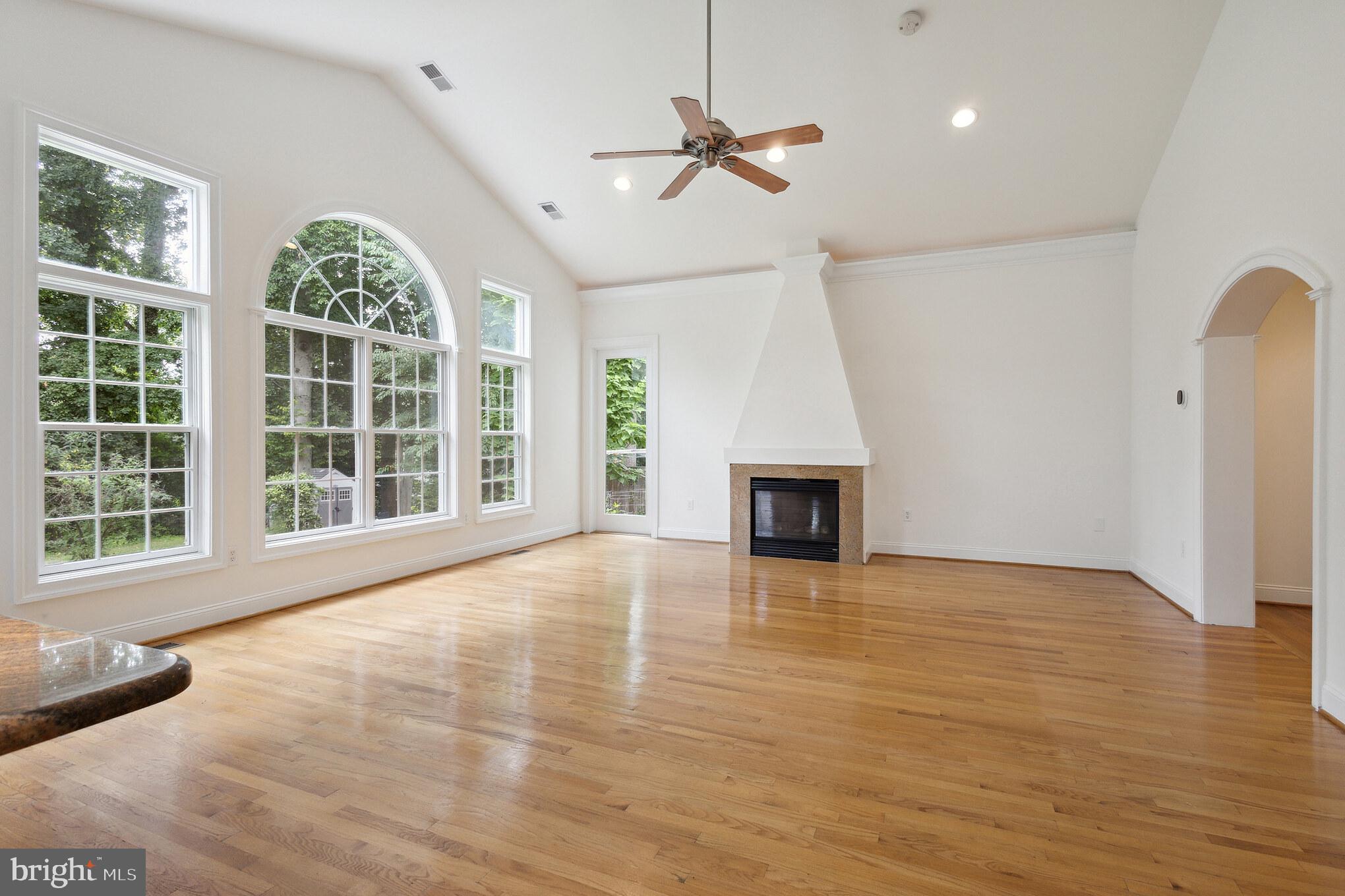 ROCK CREEK HIGHLANDS - Residential