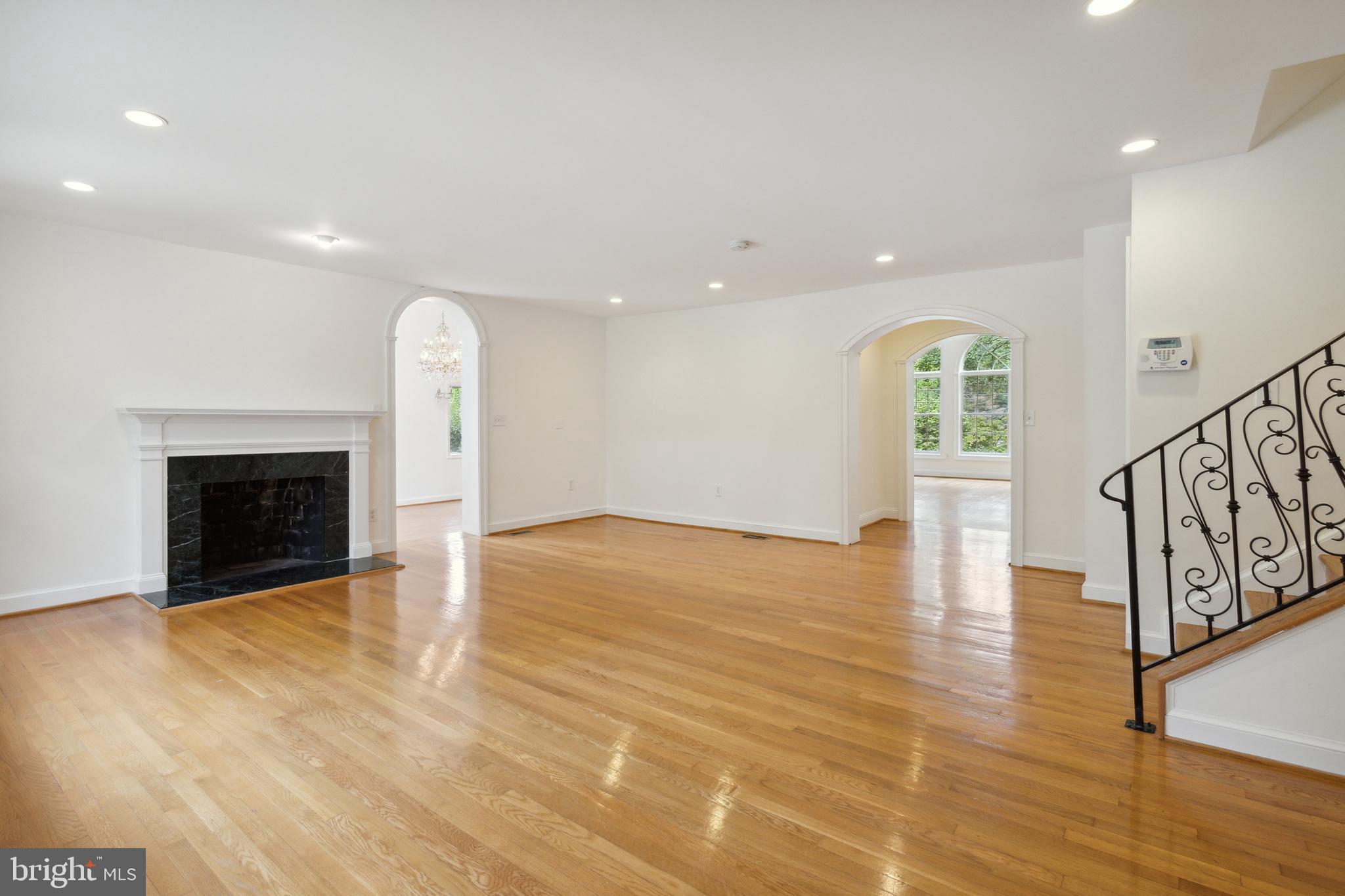 ROCK CREEK HIGHLANDS - Residential