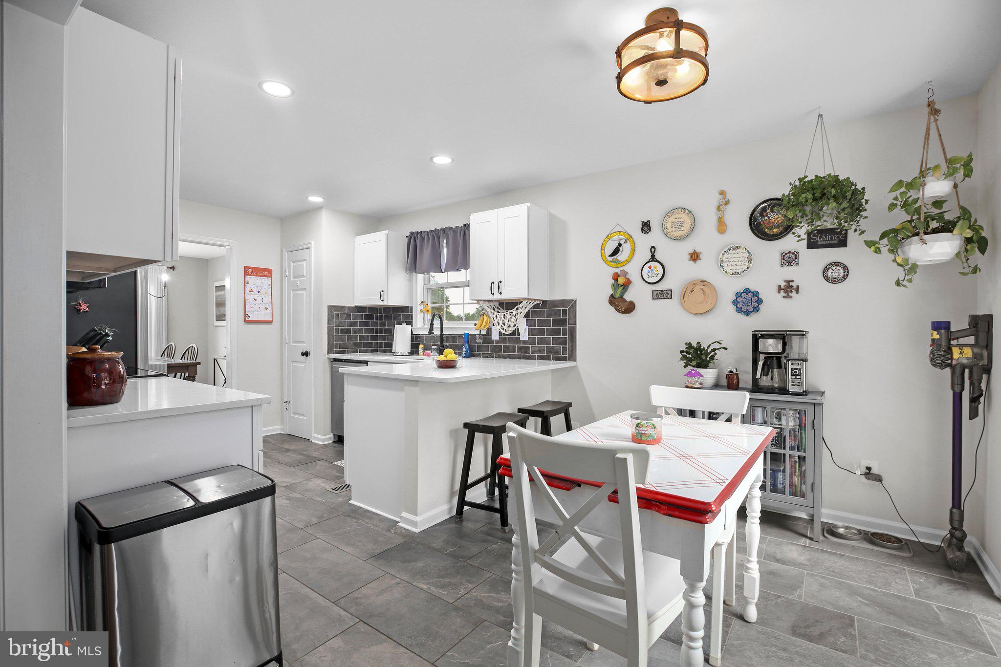 RUFFIN'S POND - Residential