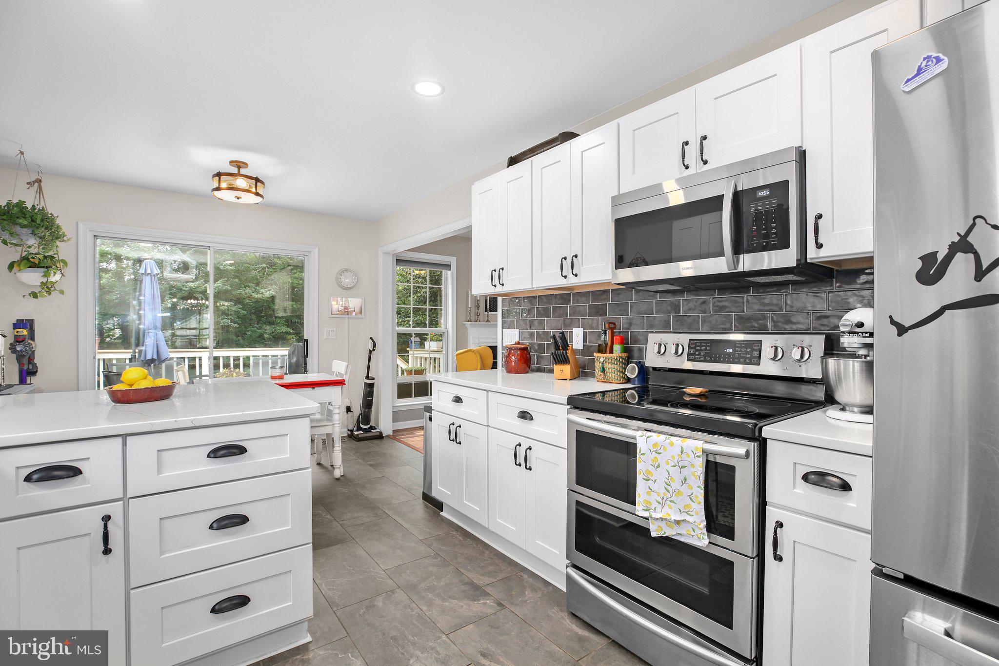 RUFFIN'S POND - Residential