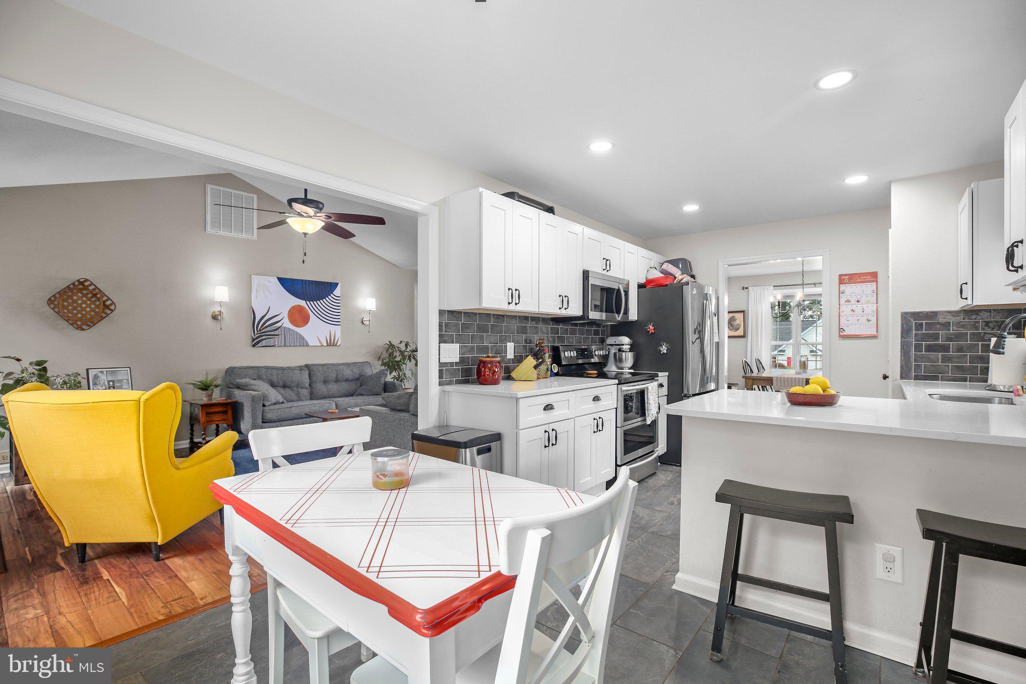 RUFFIN'S POND - Residential