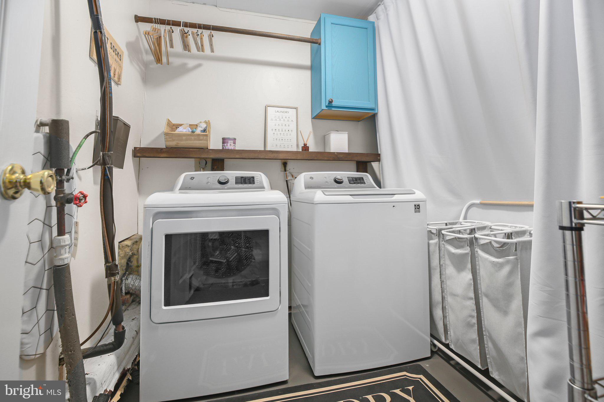 RUFFIN'S POND - Residential