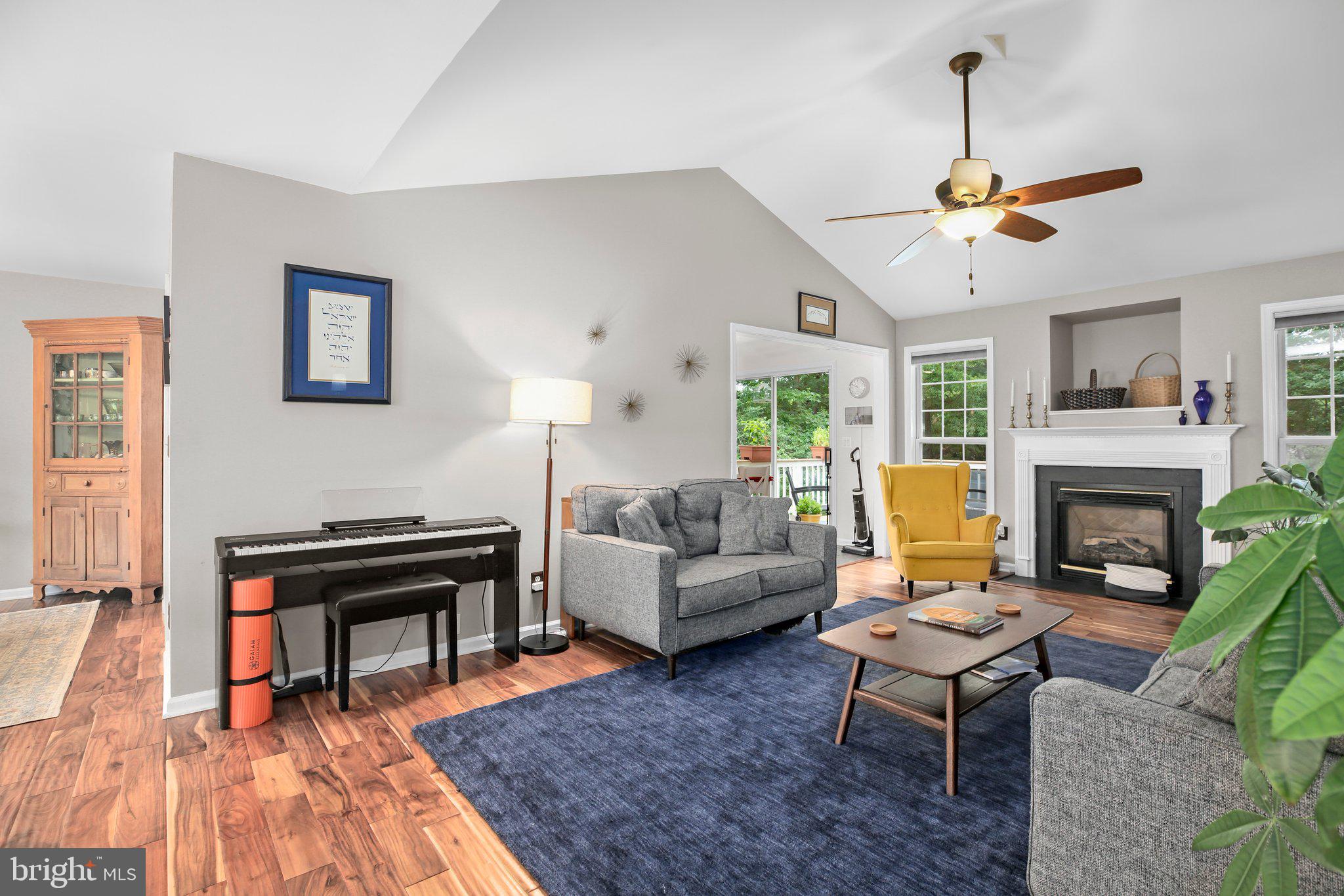 RUFFIN'S POND - Residential