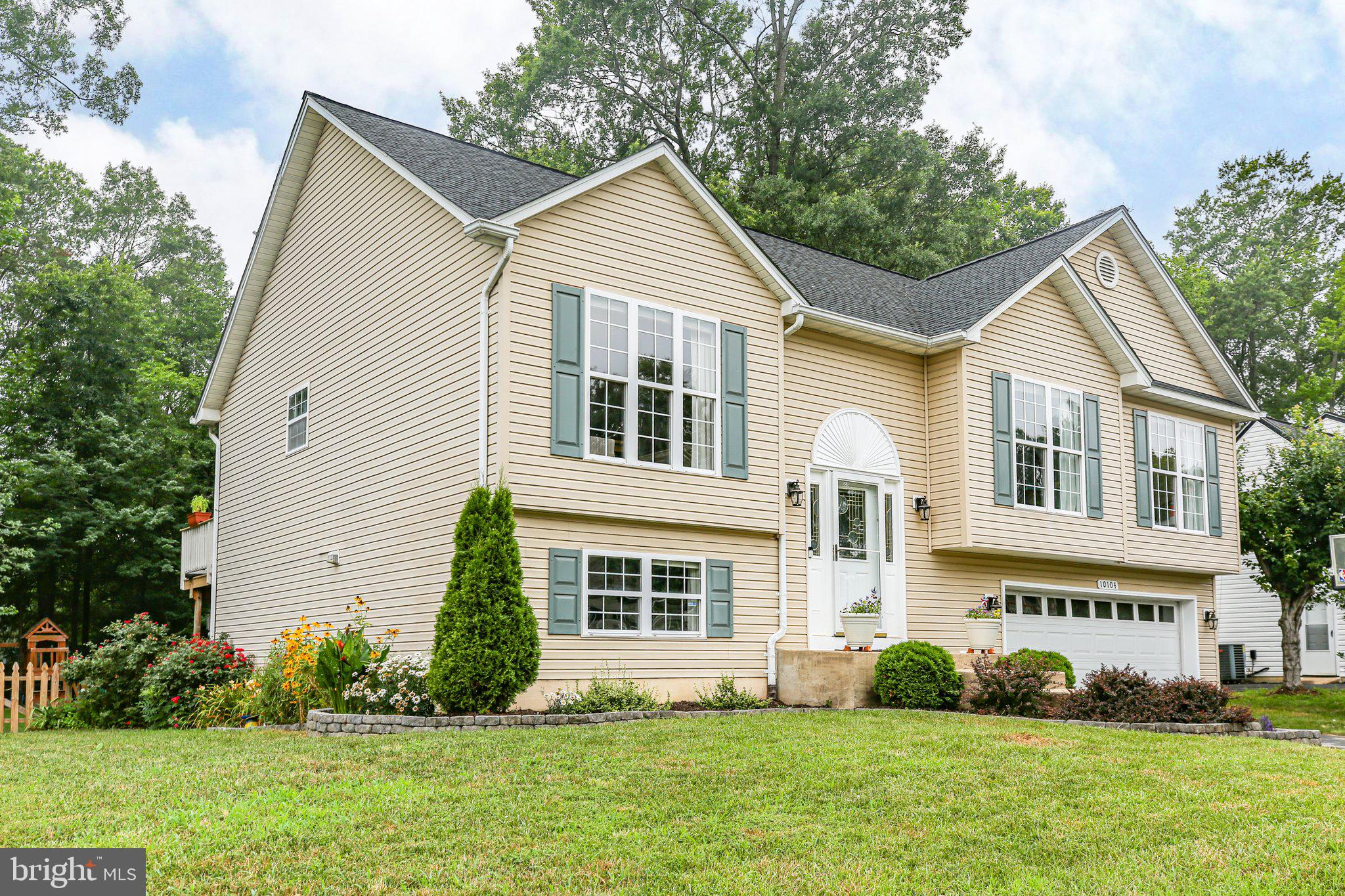 RUFFIN'S POND - Residential