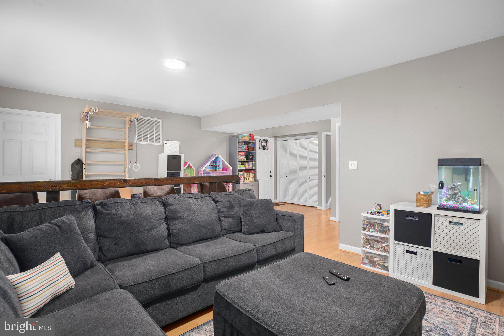 RUFFIN'S POND - Residential