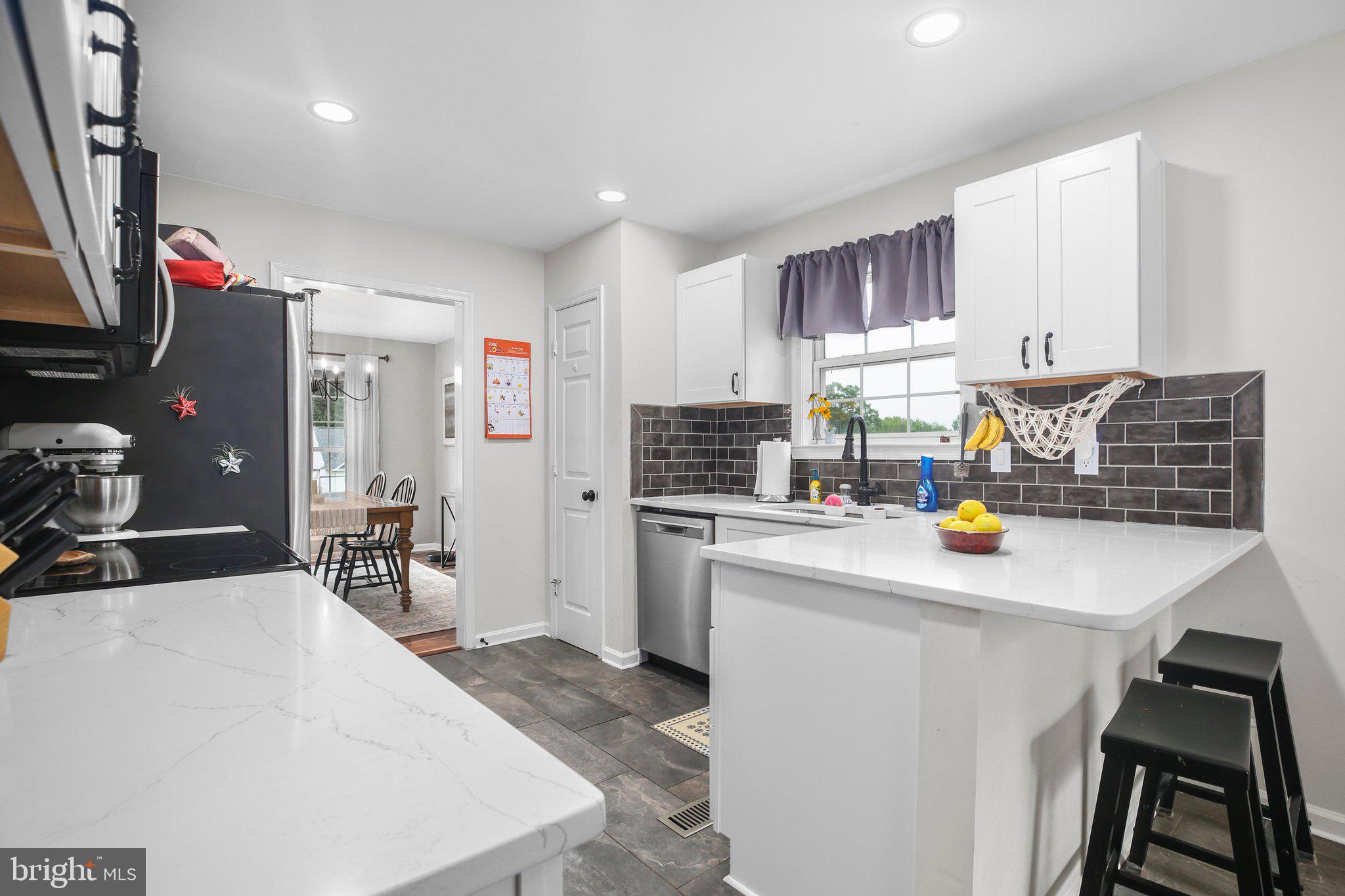 RUFFIN'S POND - Residential