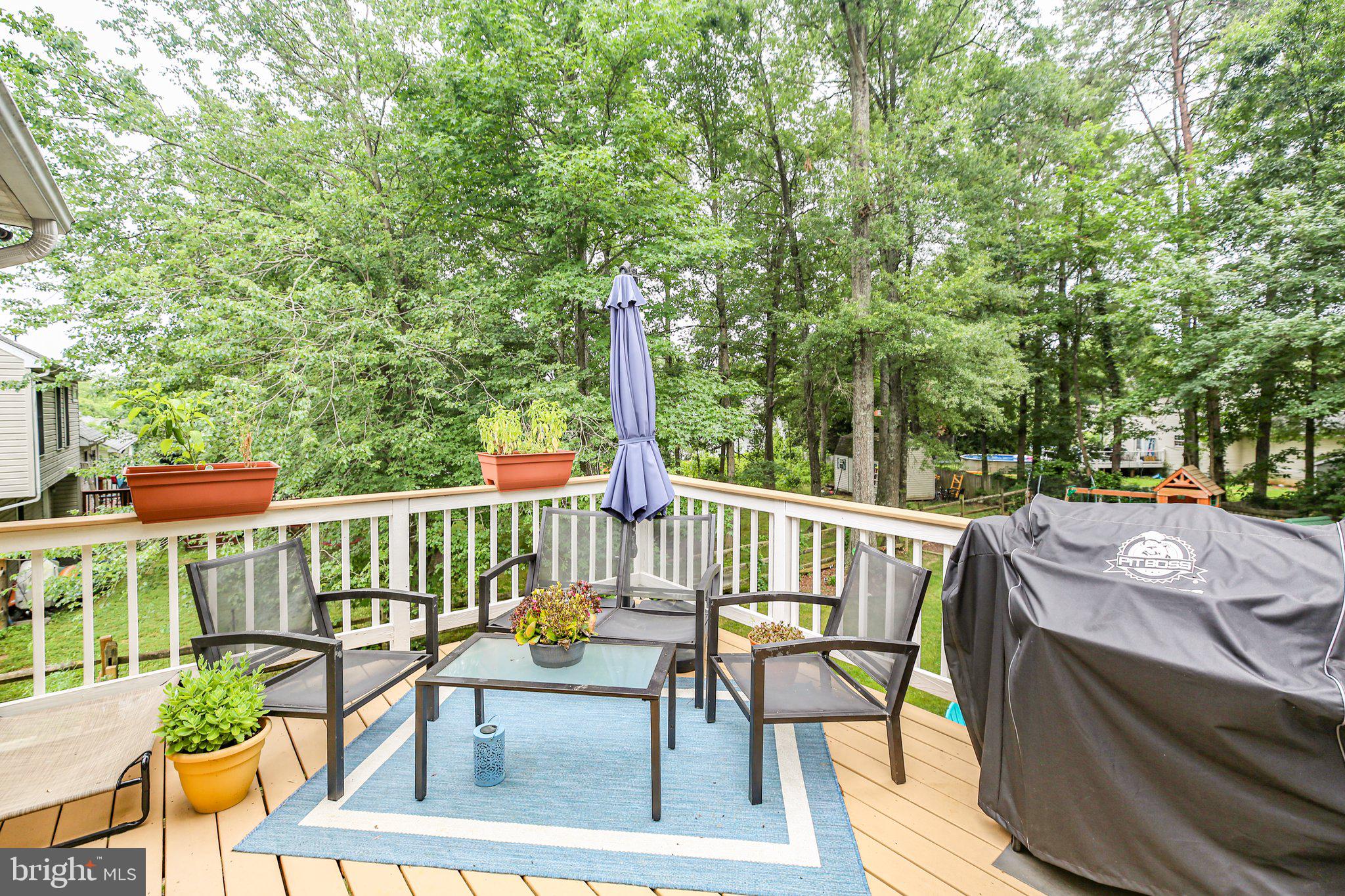 RUFFIN'S POND - Residential