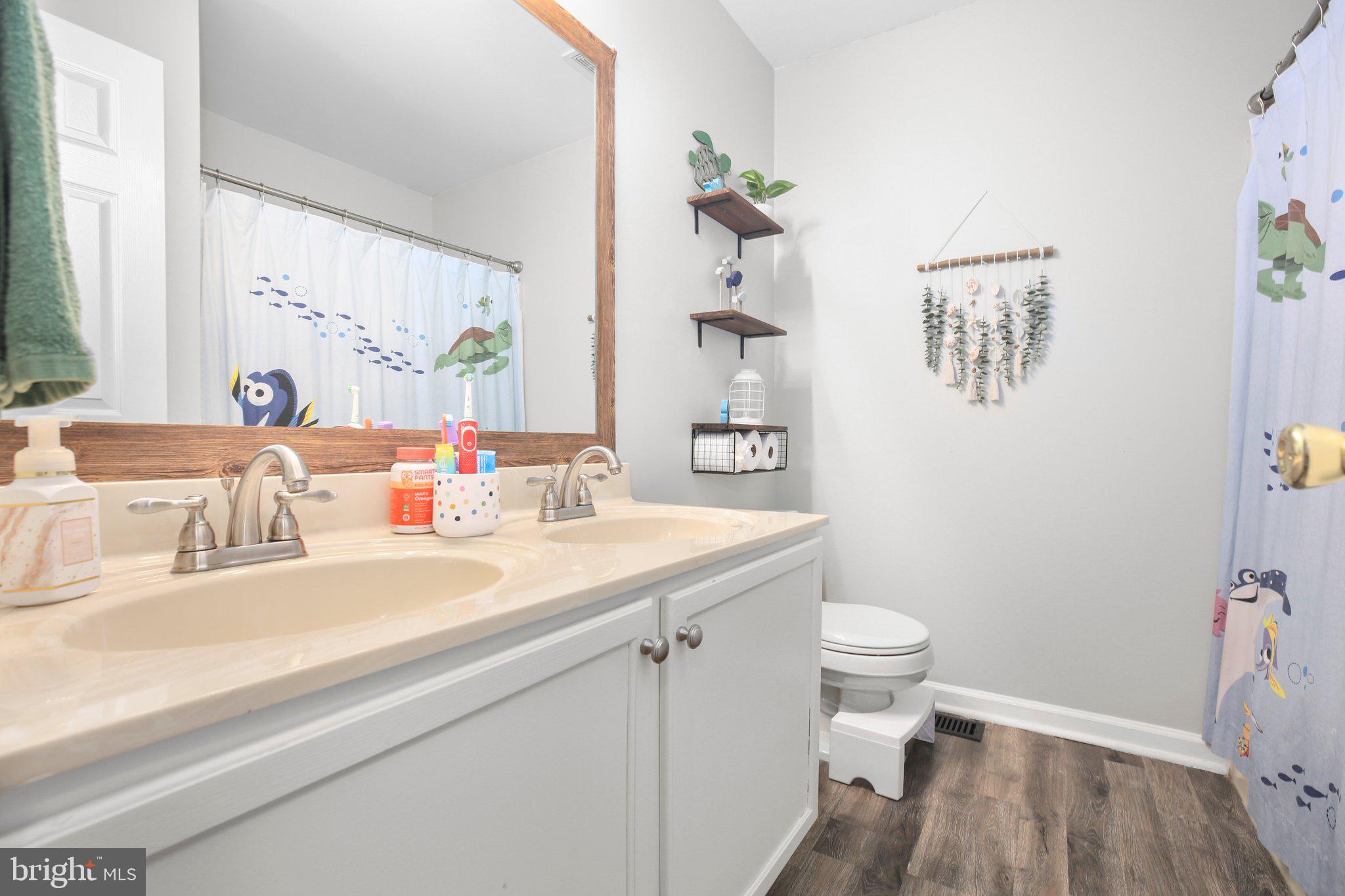 RUFFIN'S POND - Residential