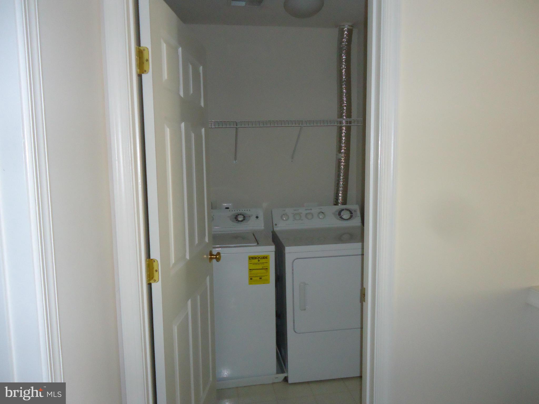 TALL OAKS - Residential Lease