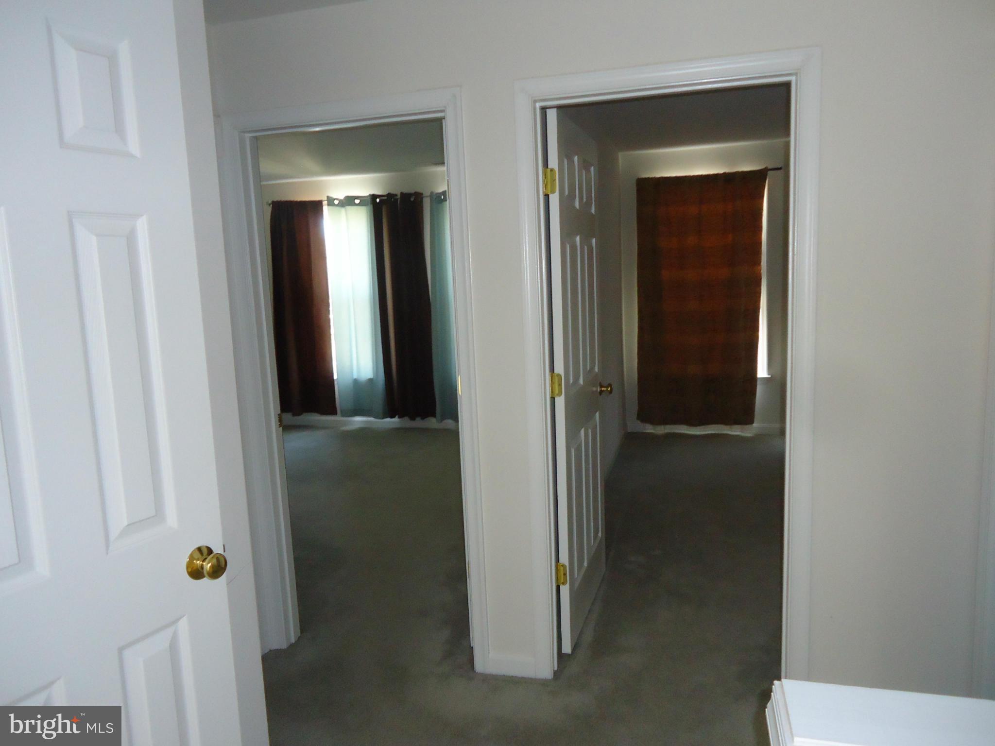 TALL OAKS - Residential Lease