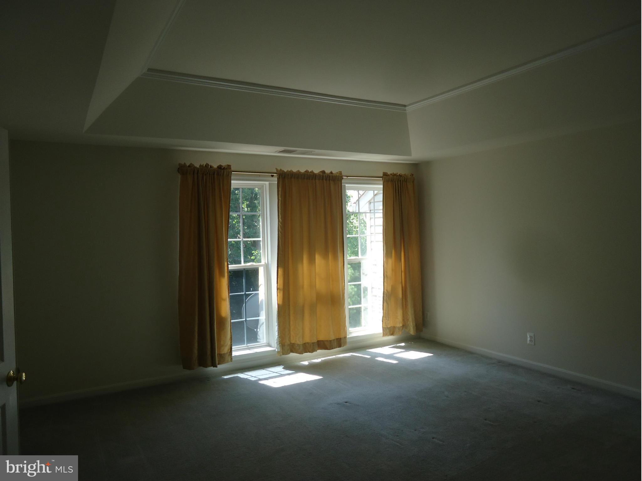 TALL OAKS - Residential Lease