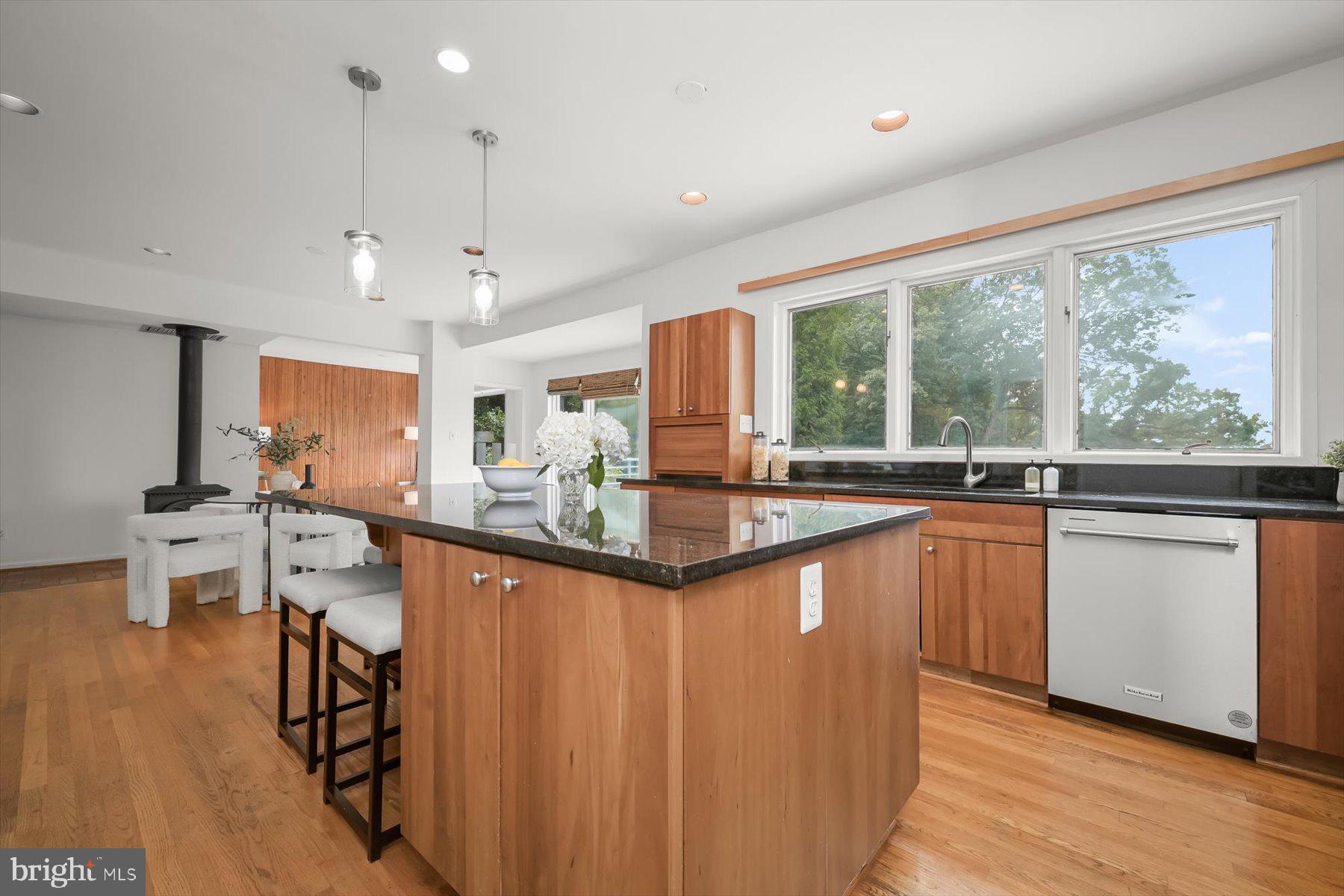 GLEN ECHO HEIGHTS - Residential