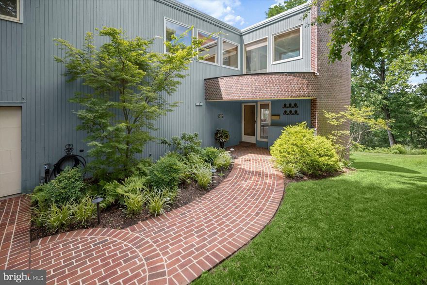 A once in a life time opportunity - this property has never been on the market. Perched above the Potomac River, this extraordinary 0.35-acre lot offers an unparalleled setting with sweeping views stretching up and down the Potomac River and into the hills of Virginia. Located at the end of a cul-de-sac and bordering protected parkland, the property enjoys year-round privacy and a natural serenity that is increasingly rare in the region.

Tucked into the wooded slope, a contemporary home built in 1979 sits harmoniously within the landscape. While the home awaits updates or a visionary reimagination, its positioning and design maximize the views from nearly every angle. A riverside pool adds to the retreat-like feel, perfectly positioned to take in breathtaking sunsets over the water.

This is a once-in-a-generation opportunity to own a piece of one of the most scenic, private, and inspiring locations along the Potomac.