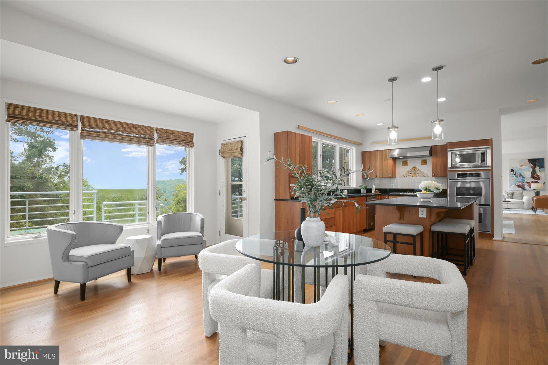 GLEN ECHO HEIGHTS - Residential