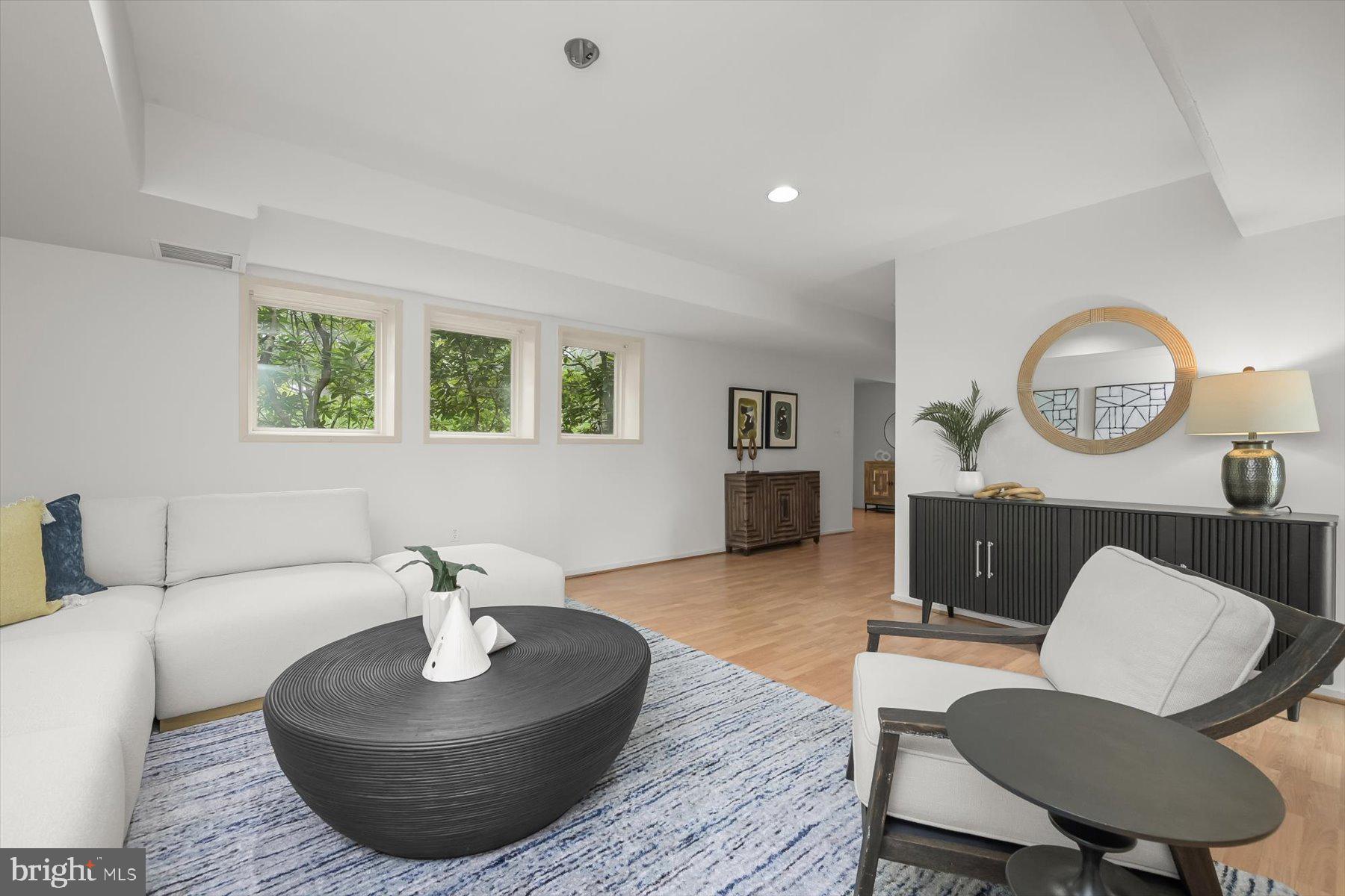 GLEN ECHO HEIGHTS - Residential