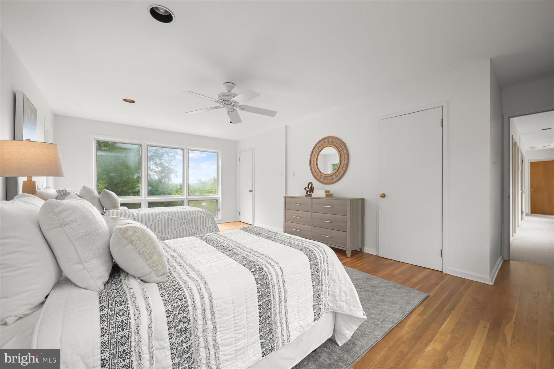 GLEN ECHO HEIGHTS - Residential