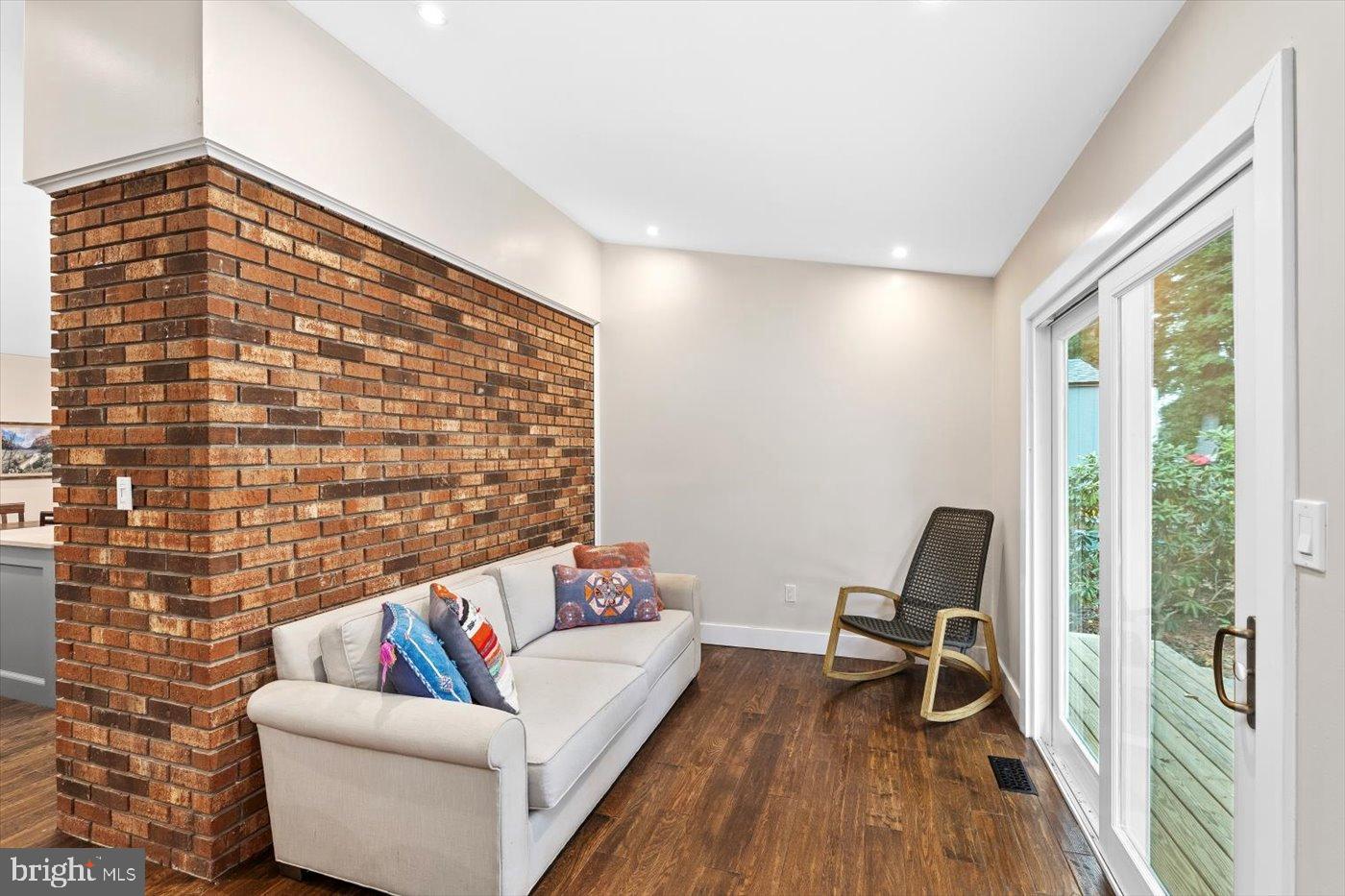 AQUIA HARBOUR - Residential