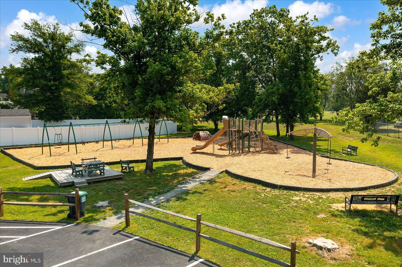 AQUIA HARBOUR - Residential