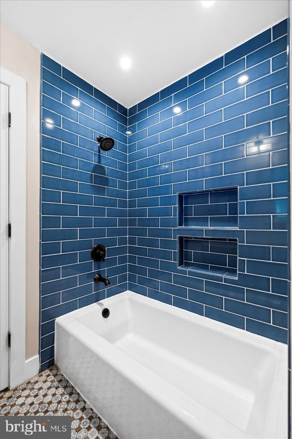 AQUIA HARBOUR - Residential