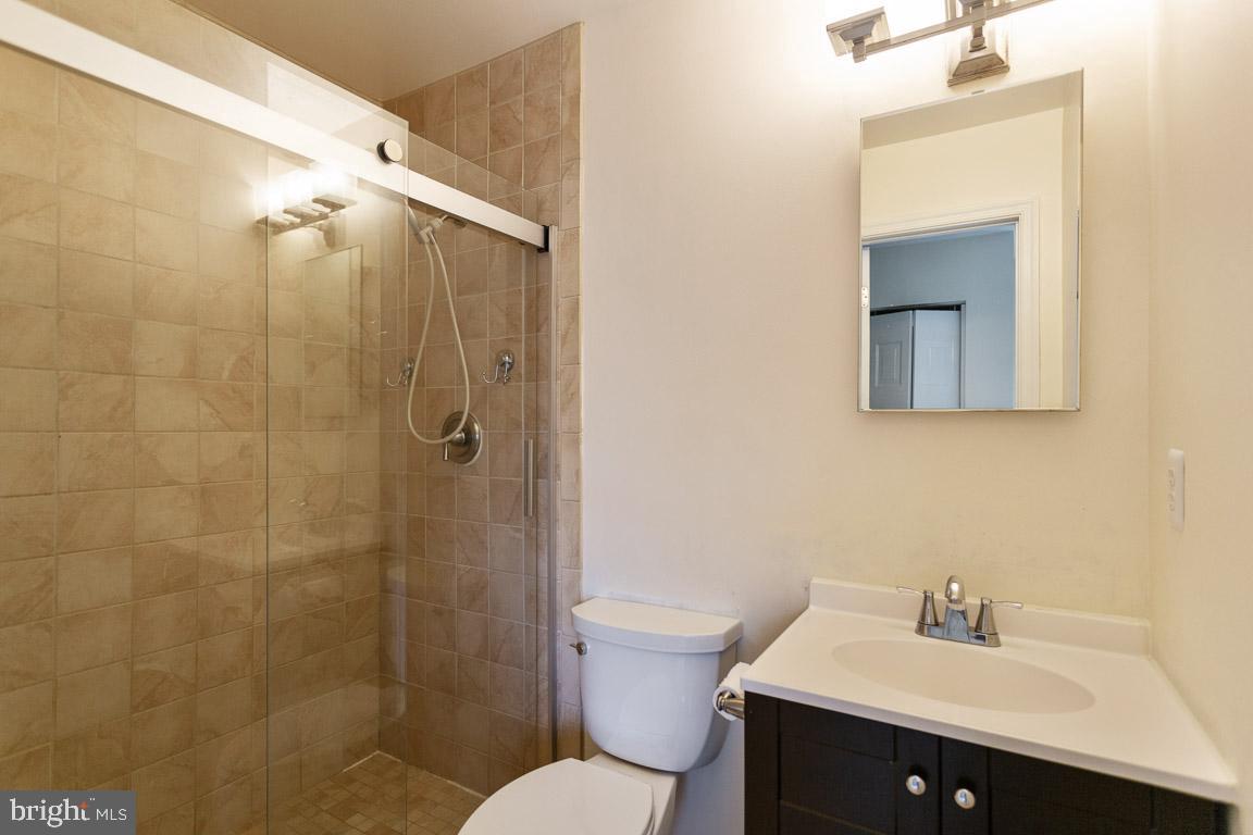 GLEN COVE - Residential