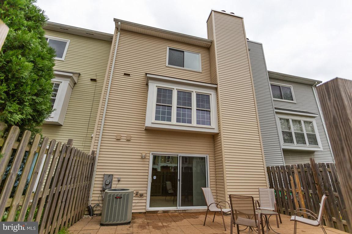 GLEN COVE - Residential