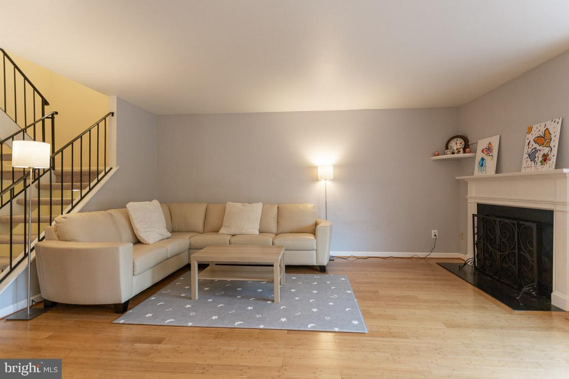 GLEN COVE - Residential