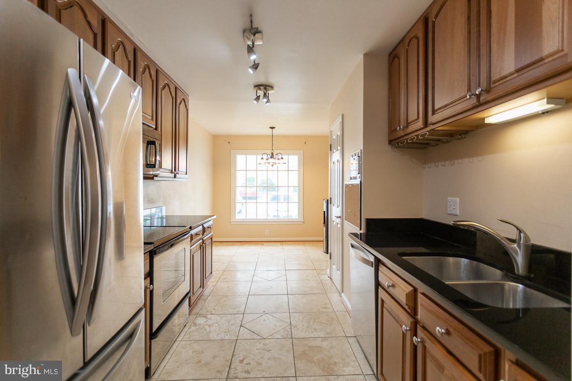 GLEN COVE - Residential