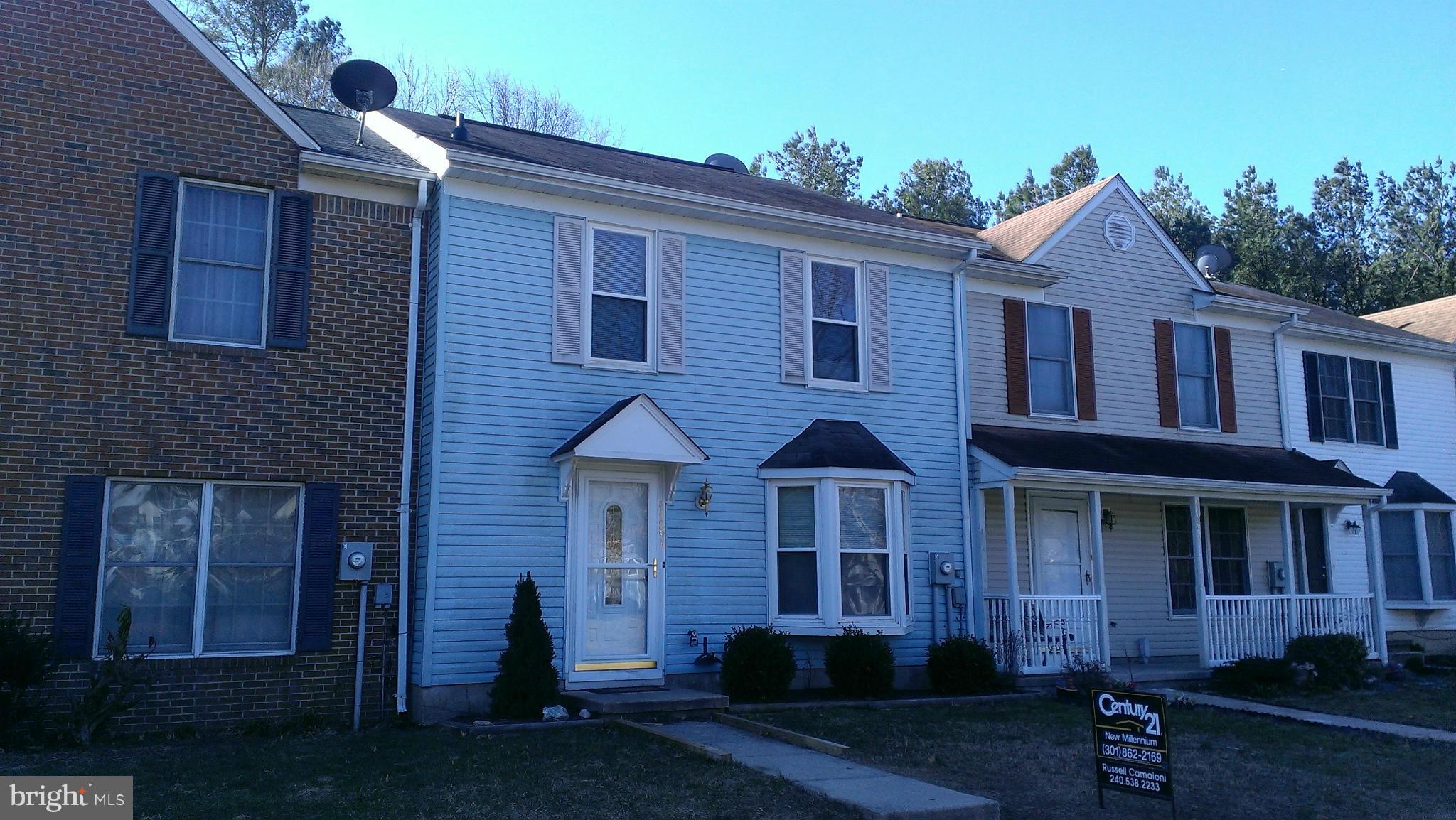 HUNTING QUARTERS - Residential Lease