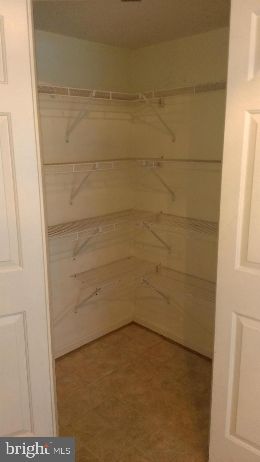 HUNTING QUARTERS - Residential Lease