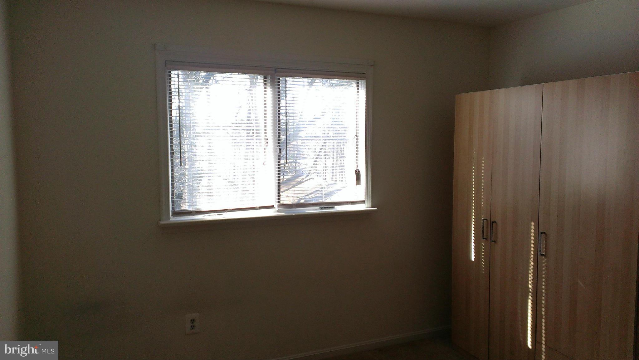 HUNTING QUARTERS - Residential Lease