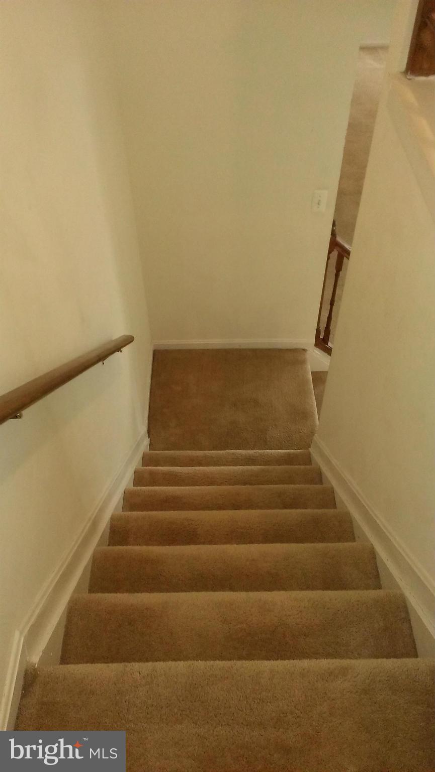 HUNTING QUARTERS - Residential Lease