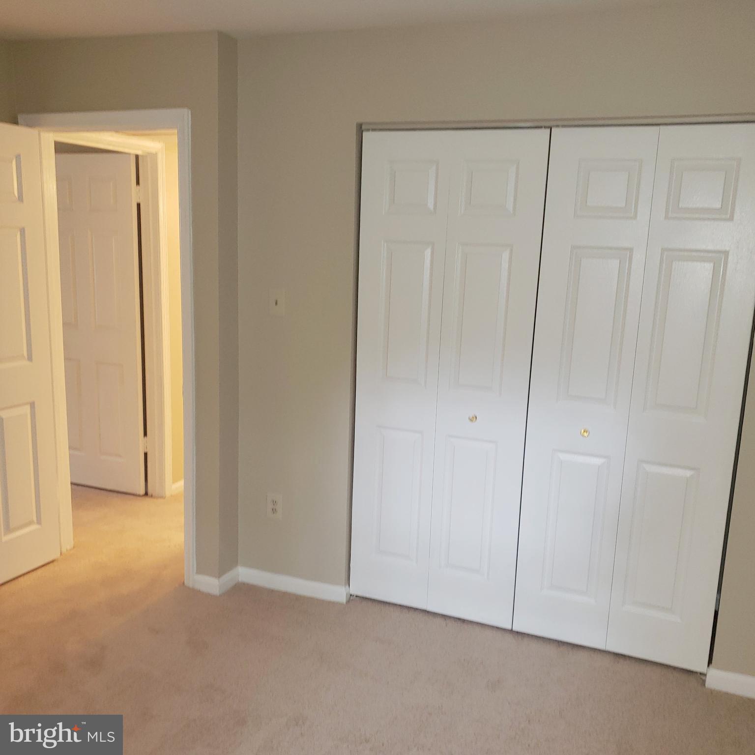 THE POINTE - Residential