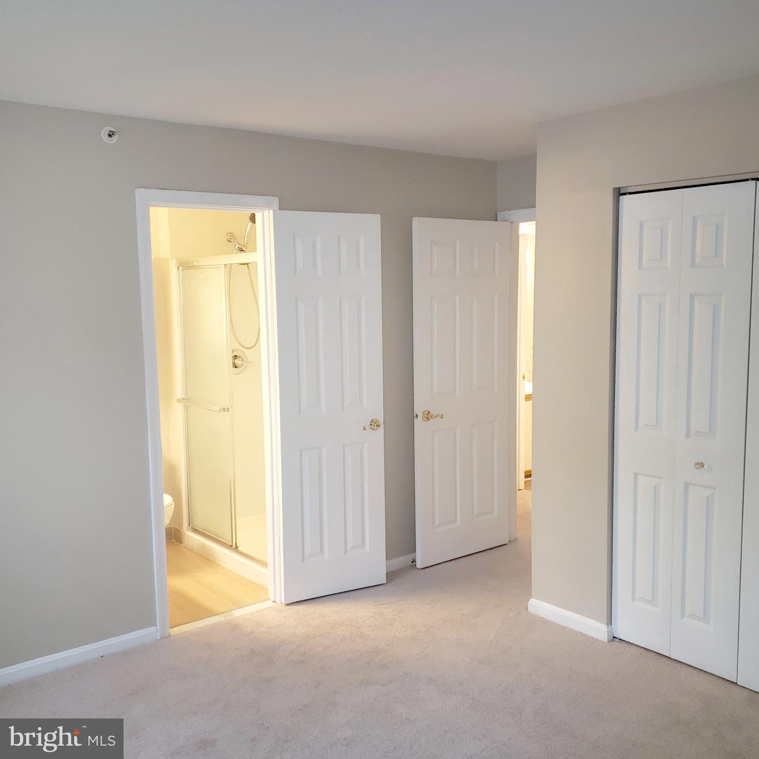 THE POINTE - Residential