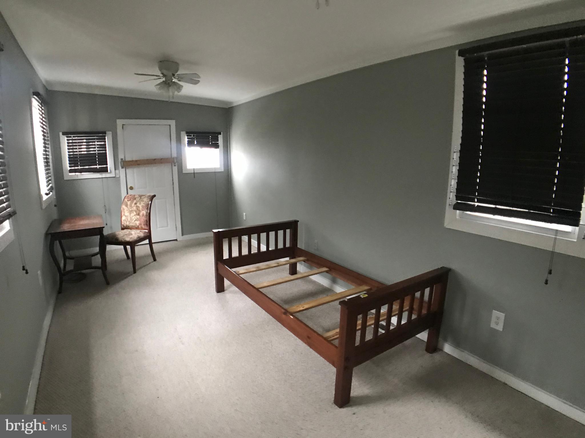 HOLLINS MARKET - Residential Lease