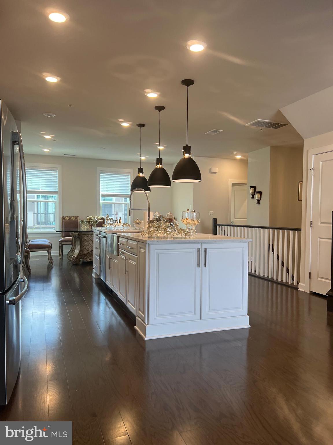 ONE LOUDOUN - Residential Lease