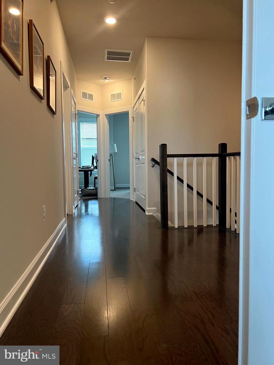 ONE LOUDOUN - Residential Lease