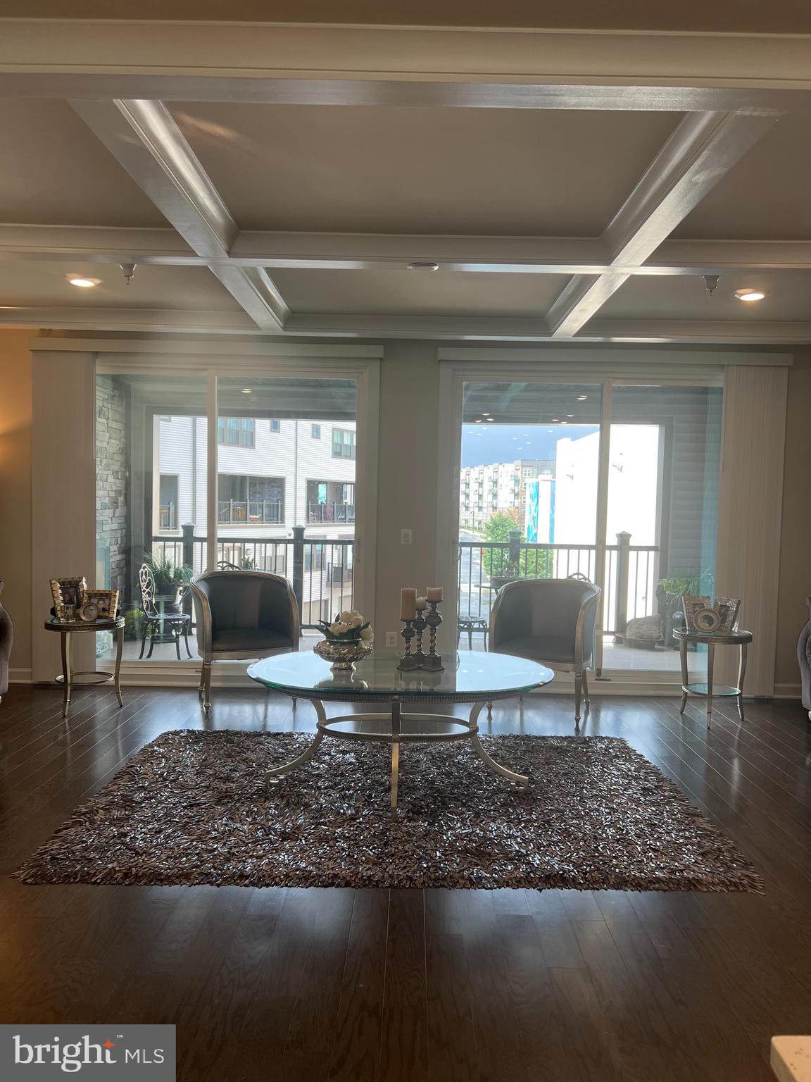 ONE LOUDOUN - Residential Lease