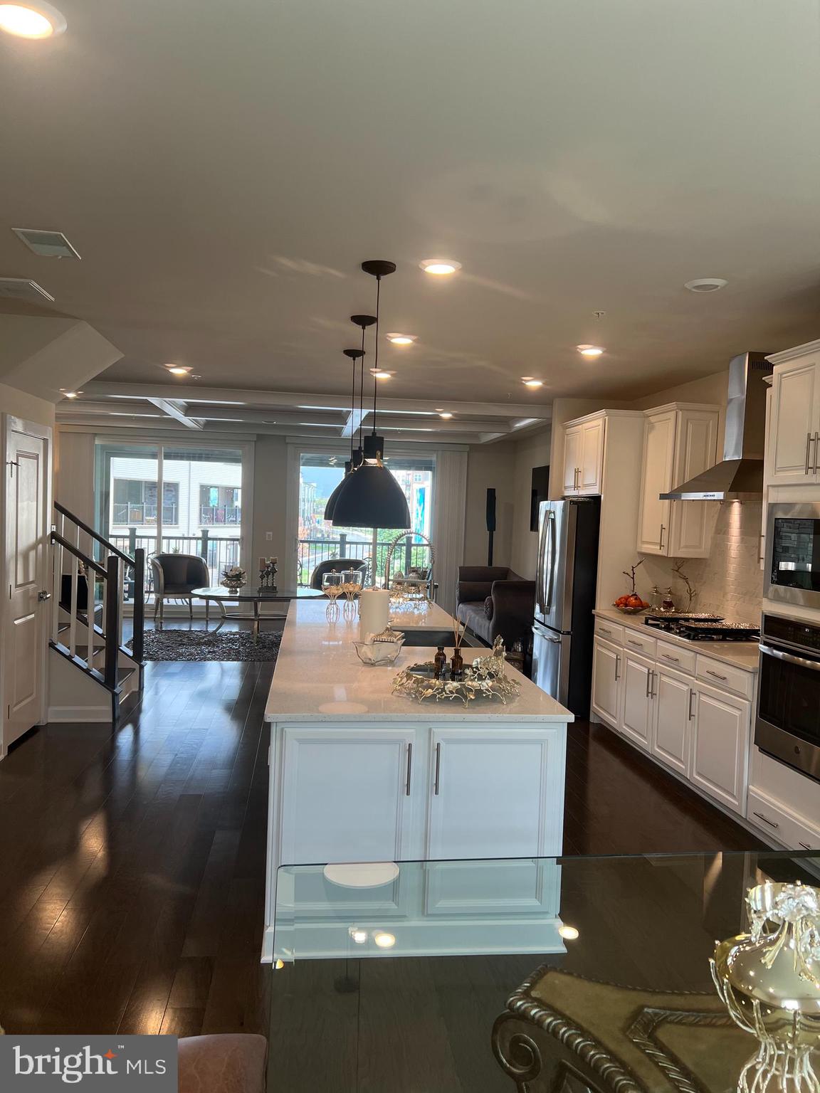 ONE LOUDOUN - Residential Lease