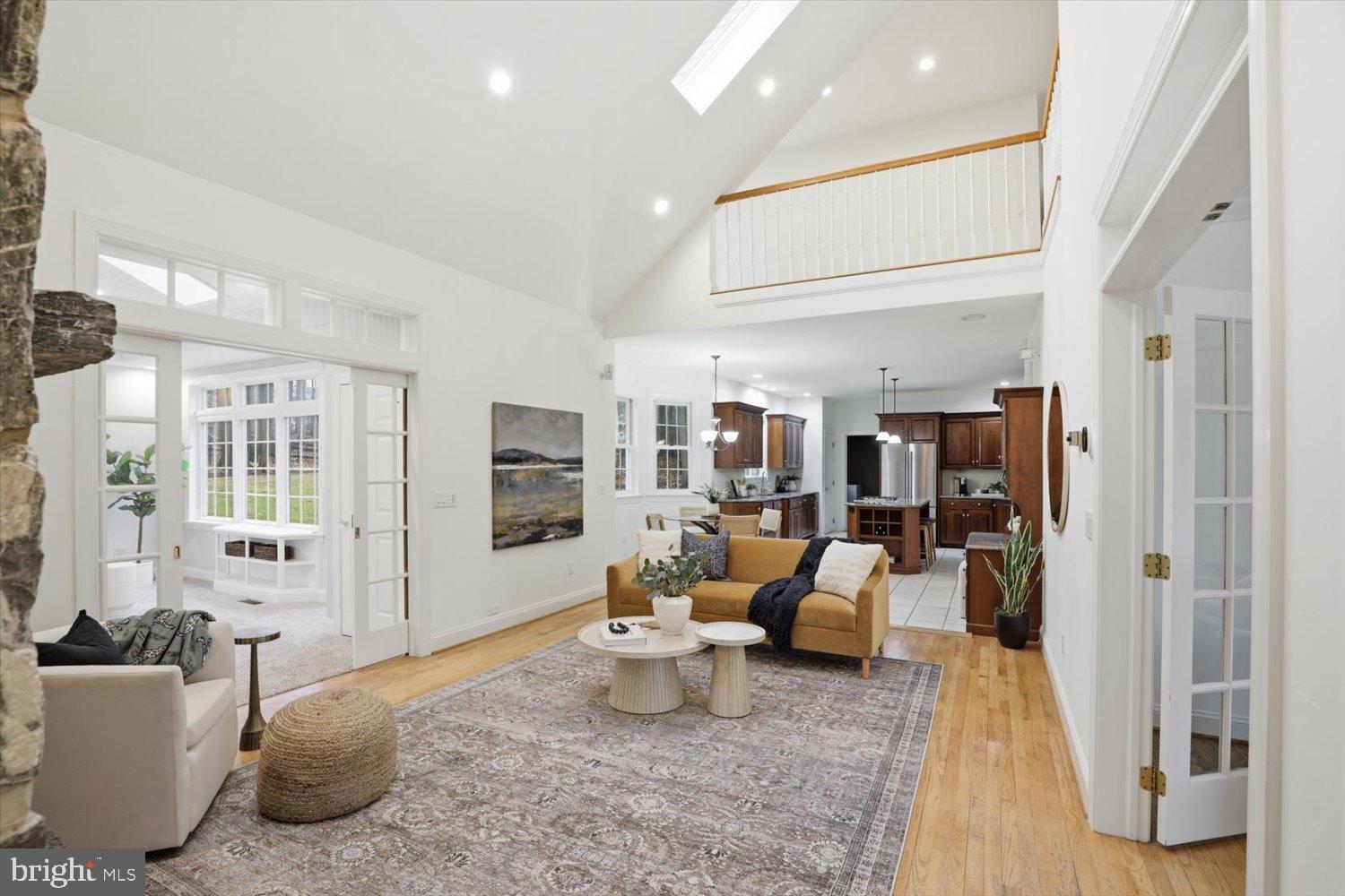 STONEY RUN - Residential