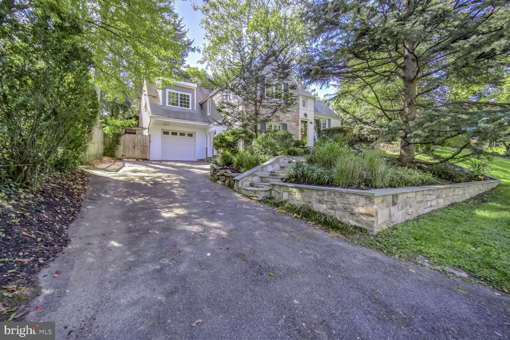 SOUTH WOODSIDE PARK - Residential