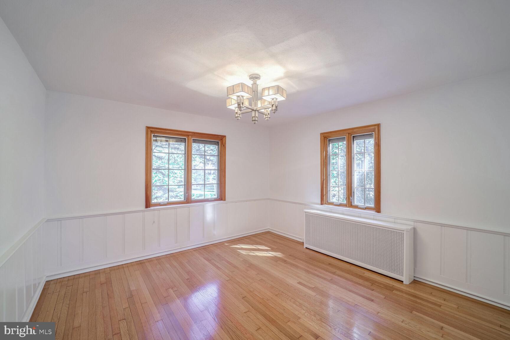 SOUTH WOODSIDE PARK - Residential