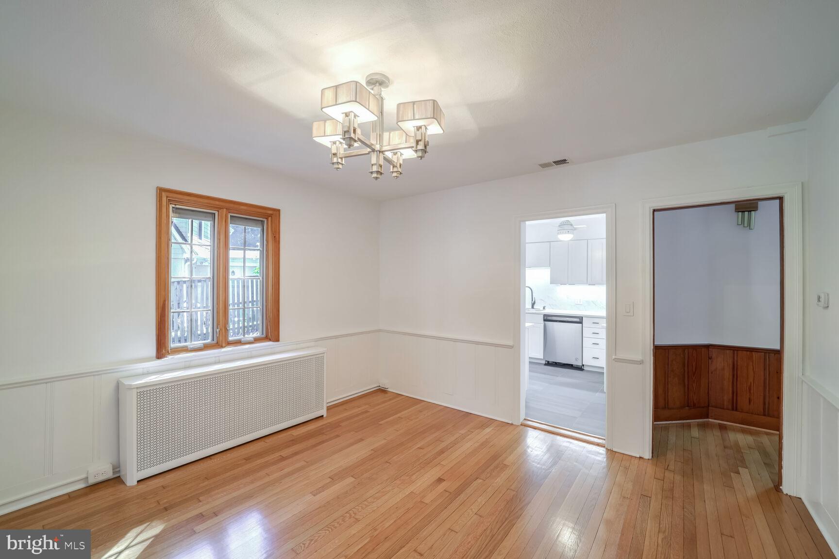 SOUTH WOODSIDE PARK - Residential