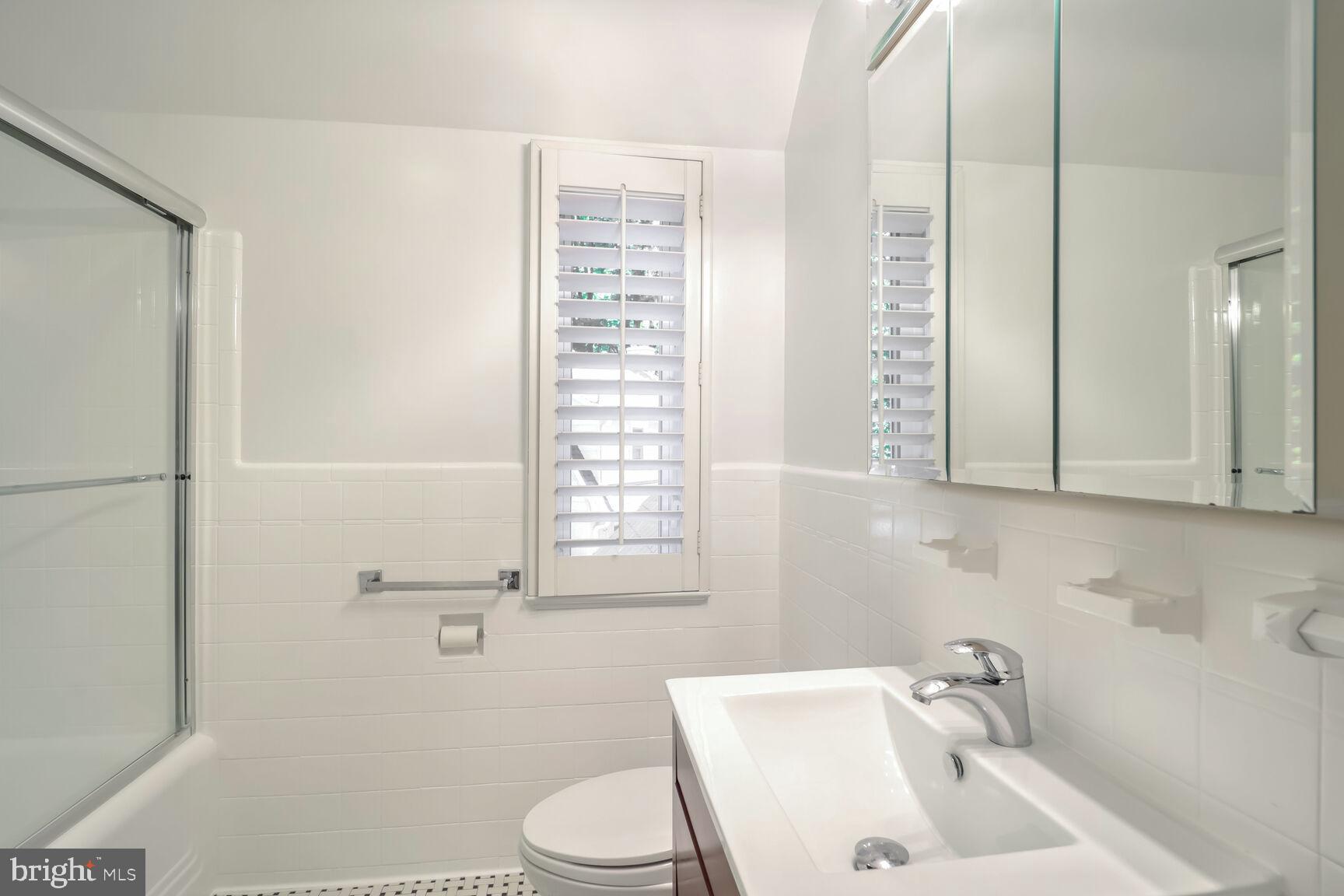 SOUTH WOODSIDE PARK - Residential