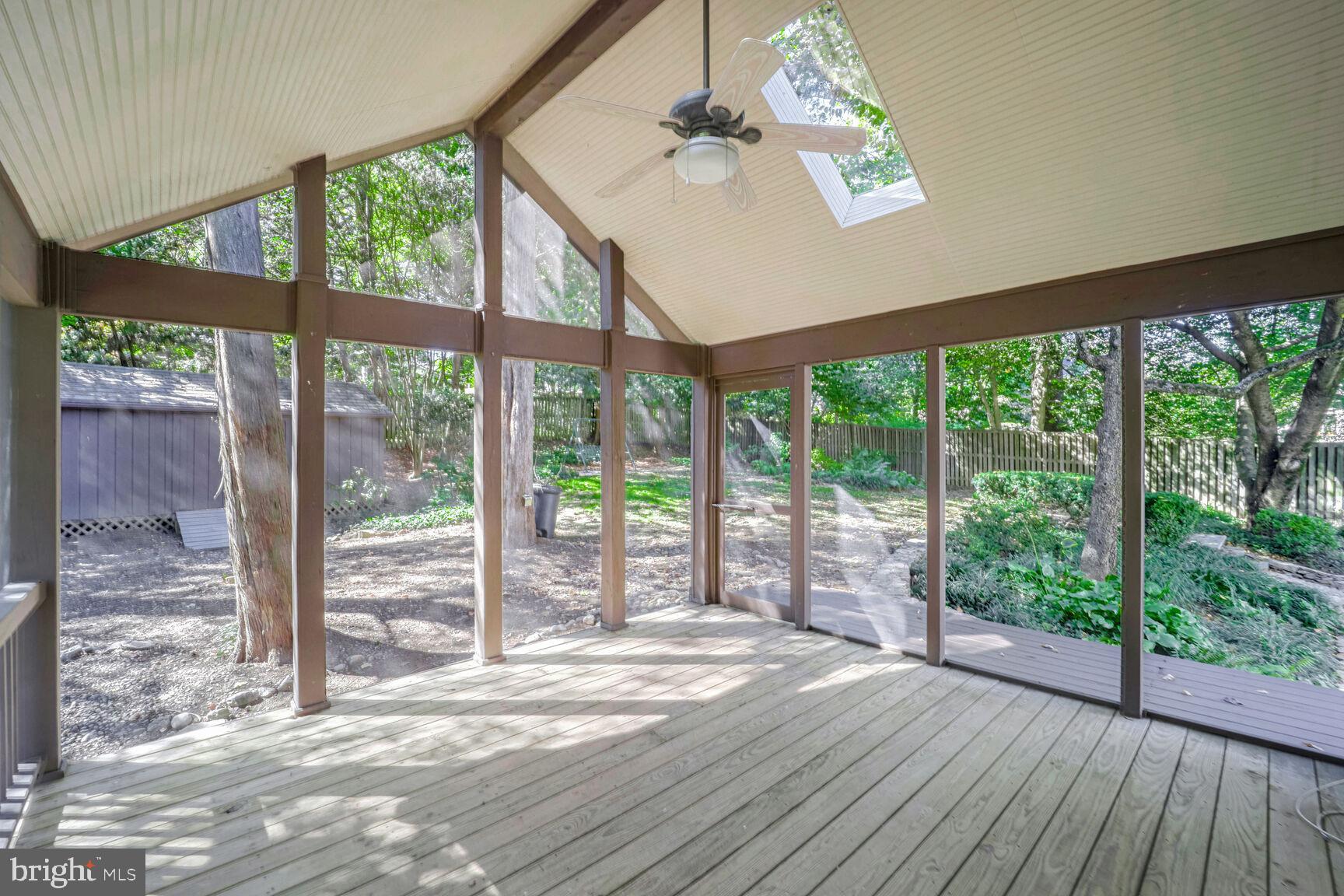 SOUTH WOODSIDE PARK - Residential