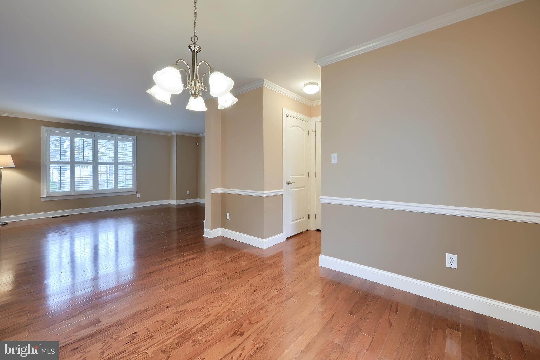 PARK RIDGE CROSSING - Residential