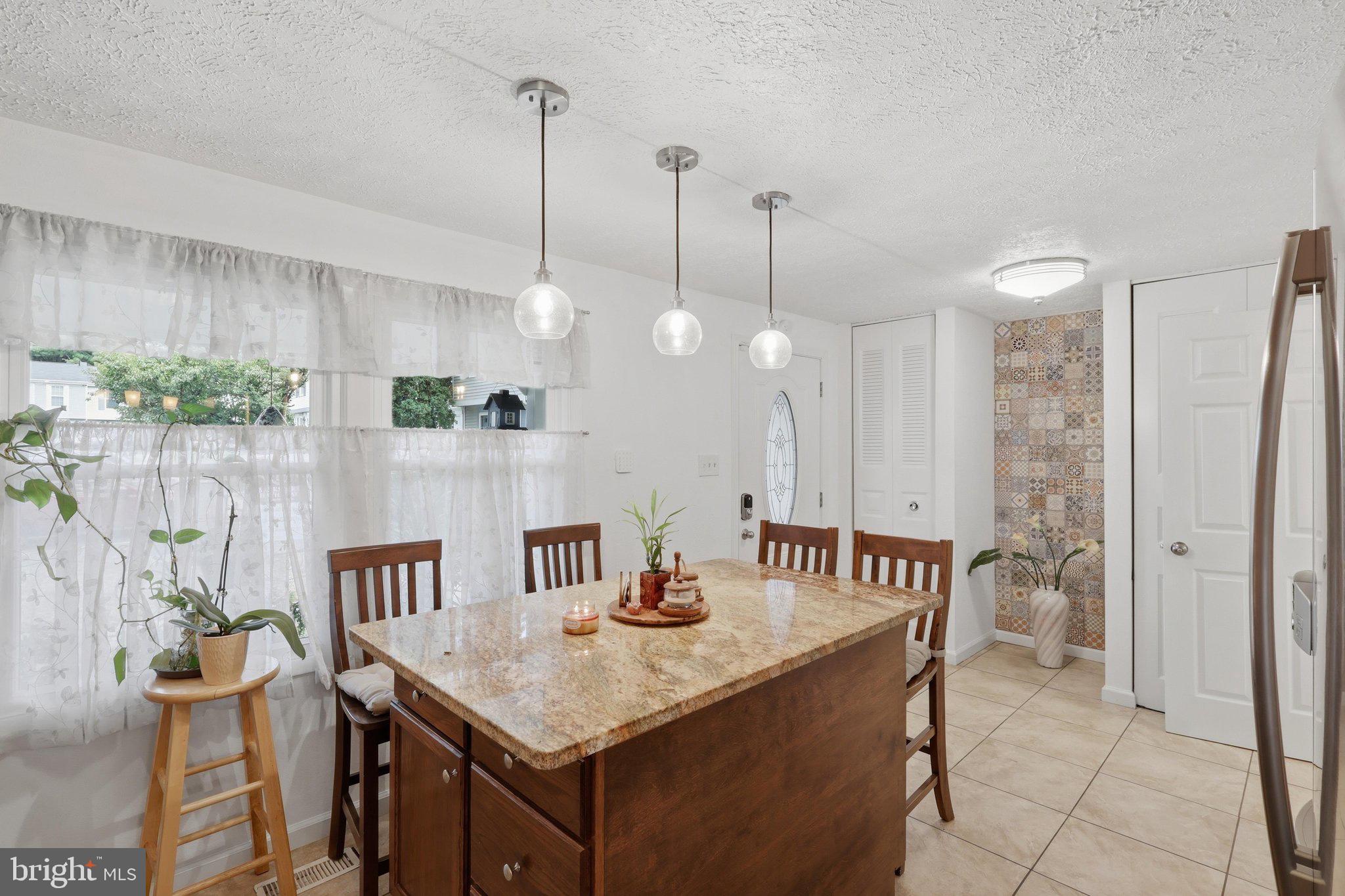 12502 TIMBER HOLLOW PLACE