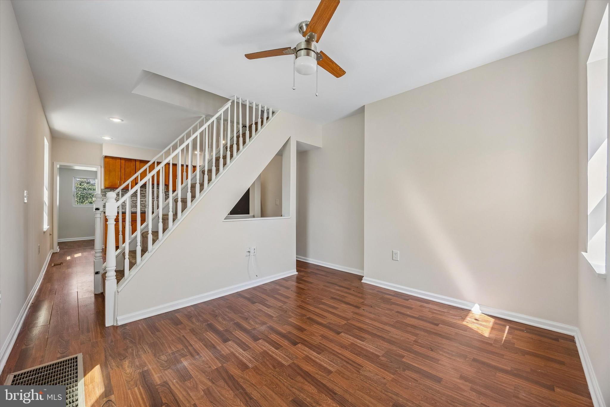 ROXBOROUGH - Residential