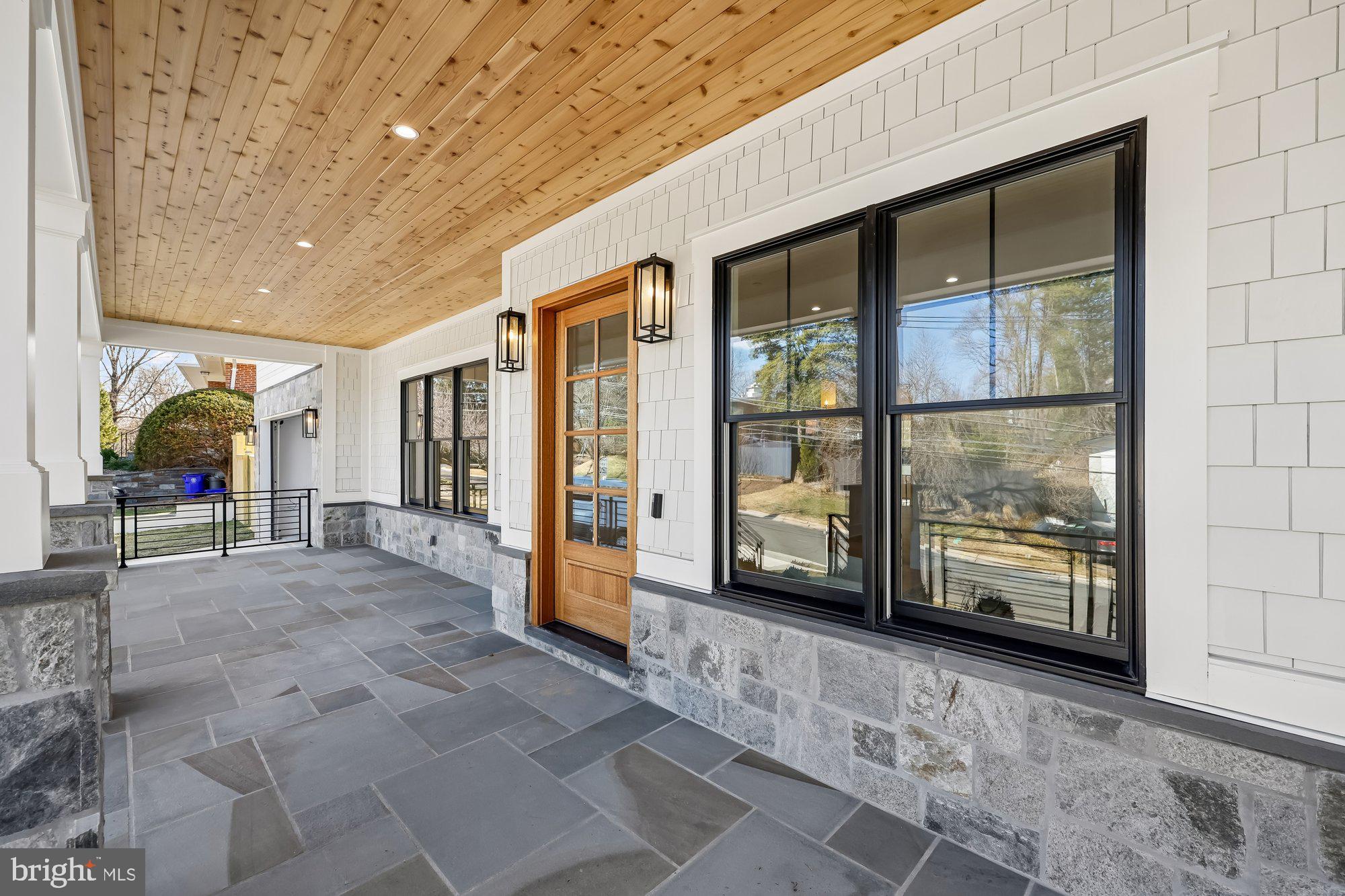 DUNLOP HILLS - Residential